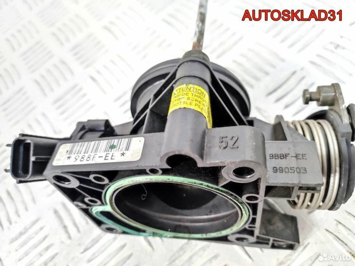 Заслонка дроссельная Ford Focus 1 988FEE - АвтоСклад31.рф - авторазборка контрактные б/у запчасти в г. Белгород