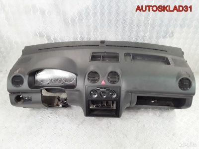Панель приборная торпедо VW Caddy 3 2k1857003ee71n - АвтоСклад31.рф - авторазборка контрактные б/у запчасти в г. Белгород