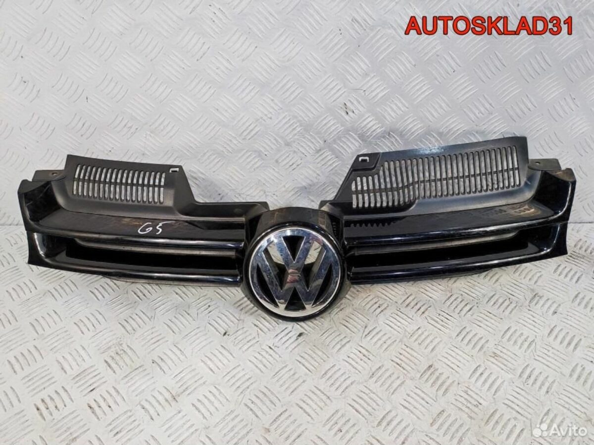 Решетка радиатора Volkswagen Golf 5 1K0853655A - АвтоСклад31.рф - авторазборка контрактные б/у запчасти в г. Белгород