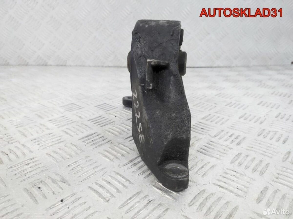 Опора двигателя передняя Opel Vectra C 2,2 Z22SE - АвтоСклад31.рф - авторазборка контрактные б/у запчасти в г. Белгород