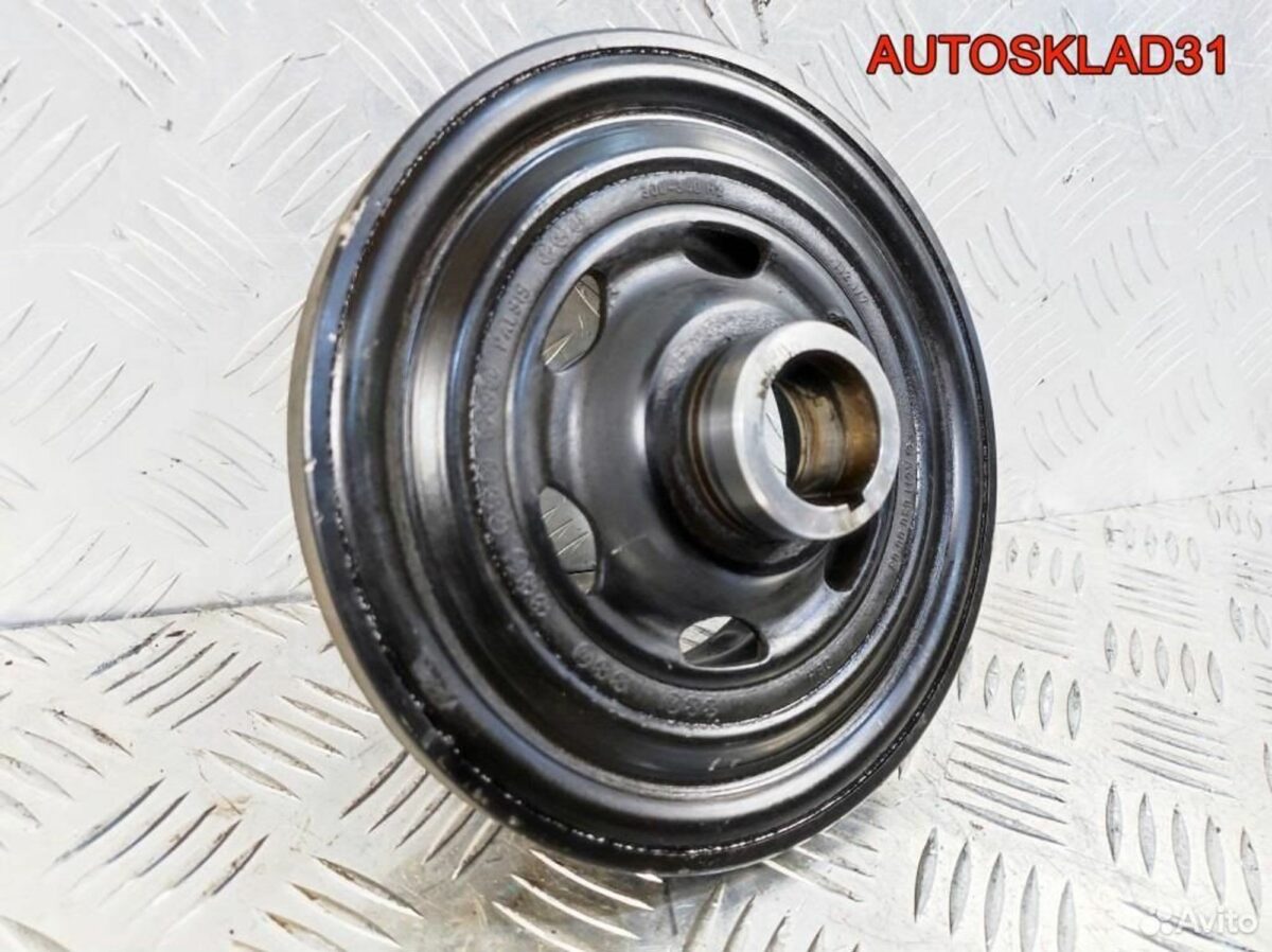 Шкив коленвала Mercedes Vito 638 A6110300503 - АвтоСклад31.рф - авторазборка контрактные б/у запчасти в г. Белгород