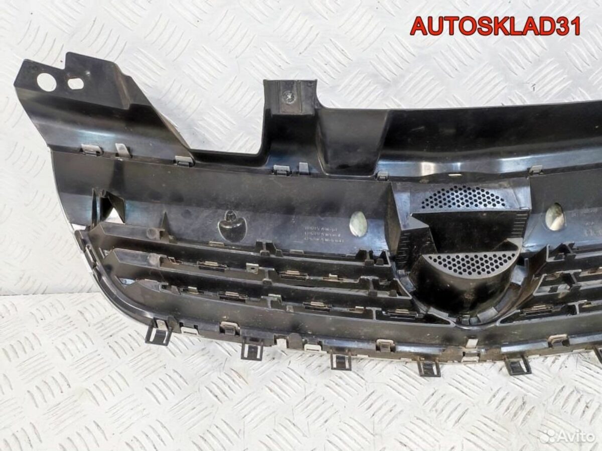 Решетка радиатора Opel Zafira B 13247331 Рестайлин - АвтоСклад31.рф - авторазборка контрактные б/у запчасти в г. Белгород