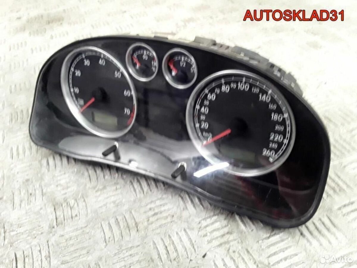Панель приборов Volkswagen Passat B5+ 3B0920805 - АвтоСклад31.рф - авторазборка контрактные б/у запчасти в г. Белгород