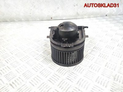 Моторчик отопителя Audi A4 B5 8D1819021B - АвтоСклад31.рф - авторазборка контрактные б/у запчасти в г. Белгород