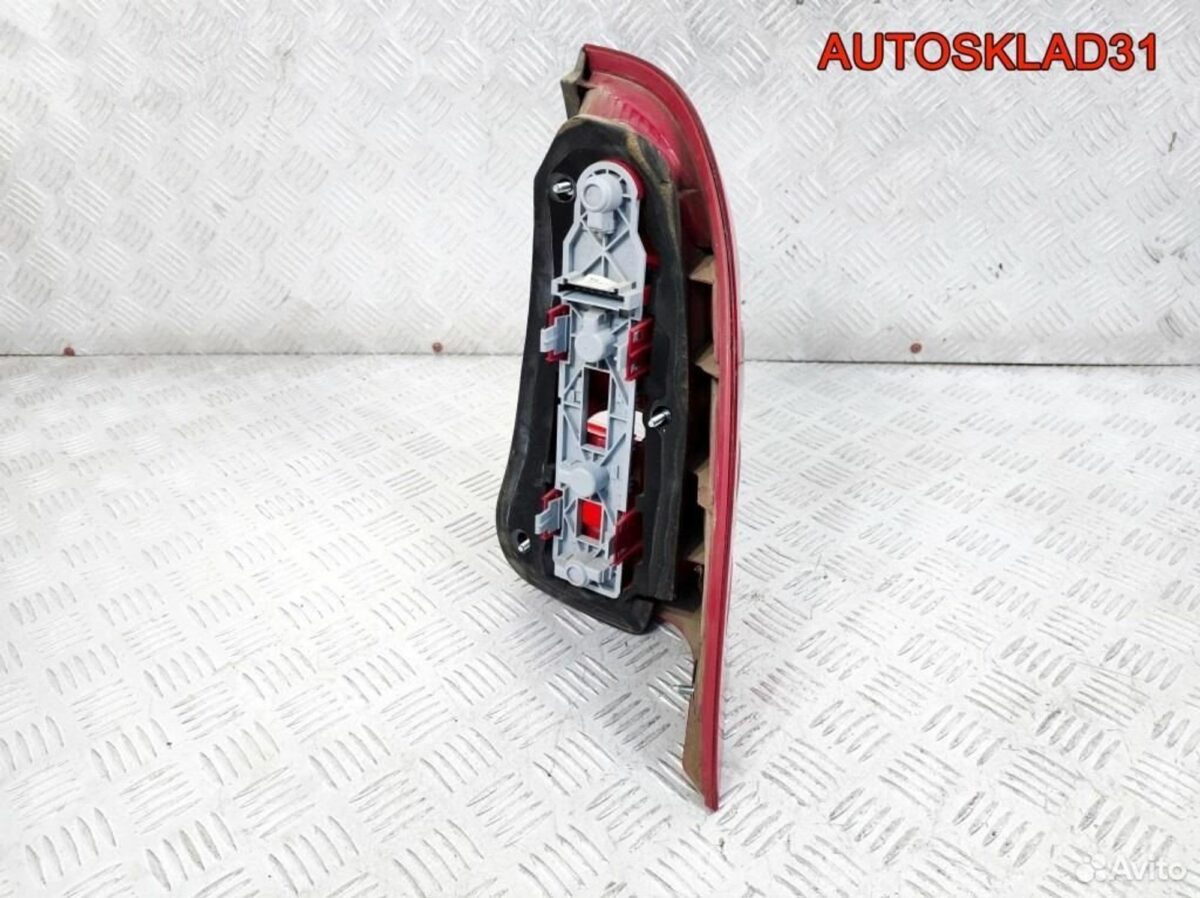 Фонарь задний левый Mercedes W203 Combi 2038202364 - АвтоСклад31.рф - авторазборка контрактные б/у запчасти в г. Белгород