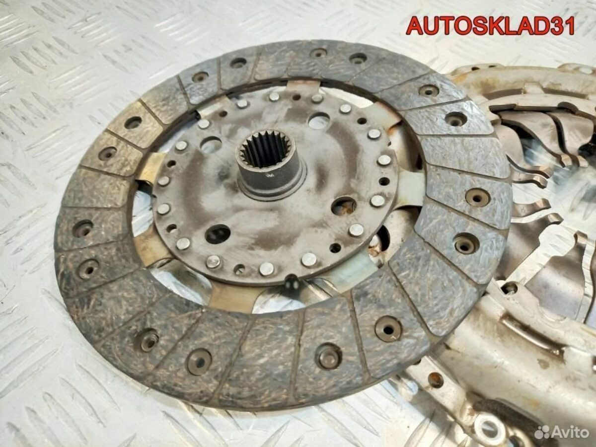 Комплект сцепления Renault Sandero K9K 302050418R - АвтоСклад31.рф - авторазборка контрактные б/у запчасти в г. Белгород