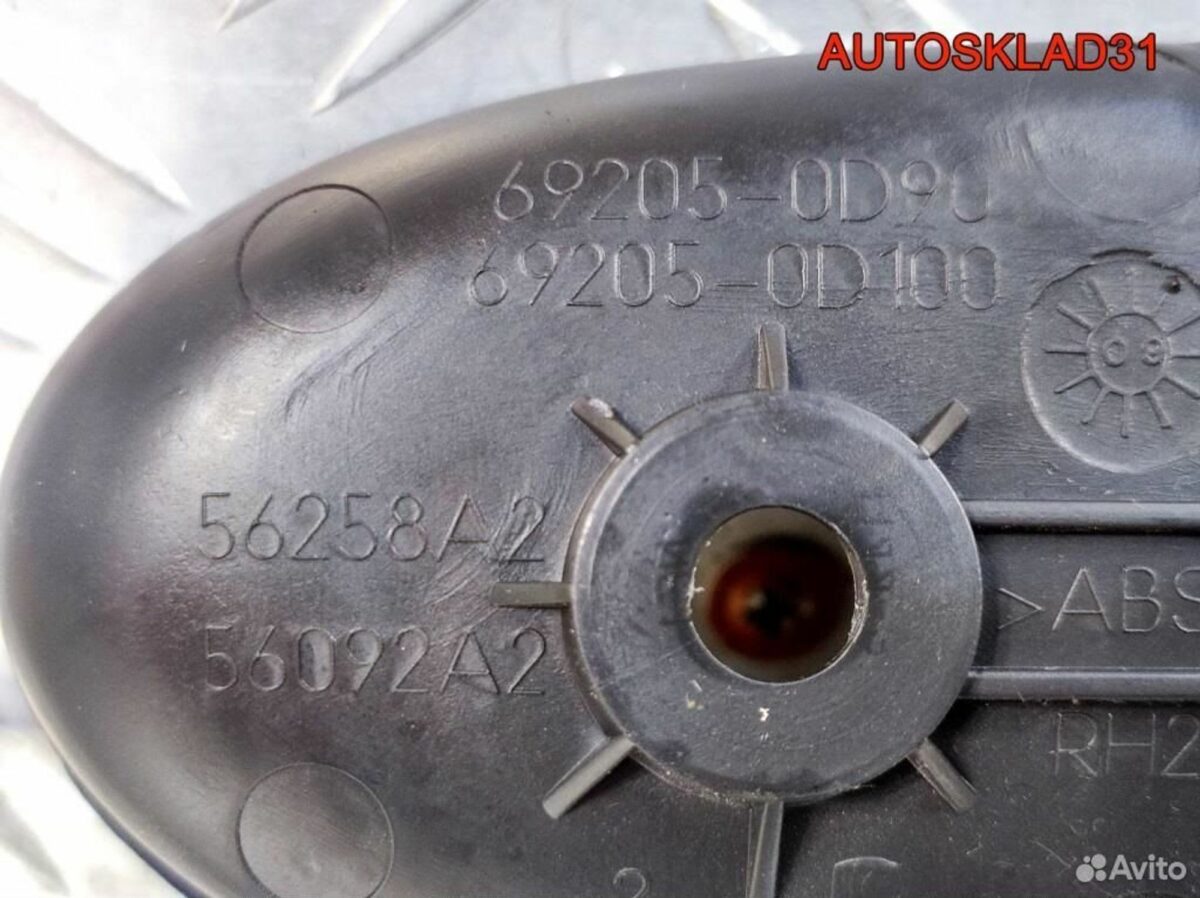 Ручка двери внутренняя правая Toyota Yaris - АвтоСклад31.рф - авторазборка контрактные б/у запчасти в г. Белгород