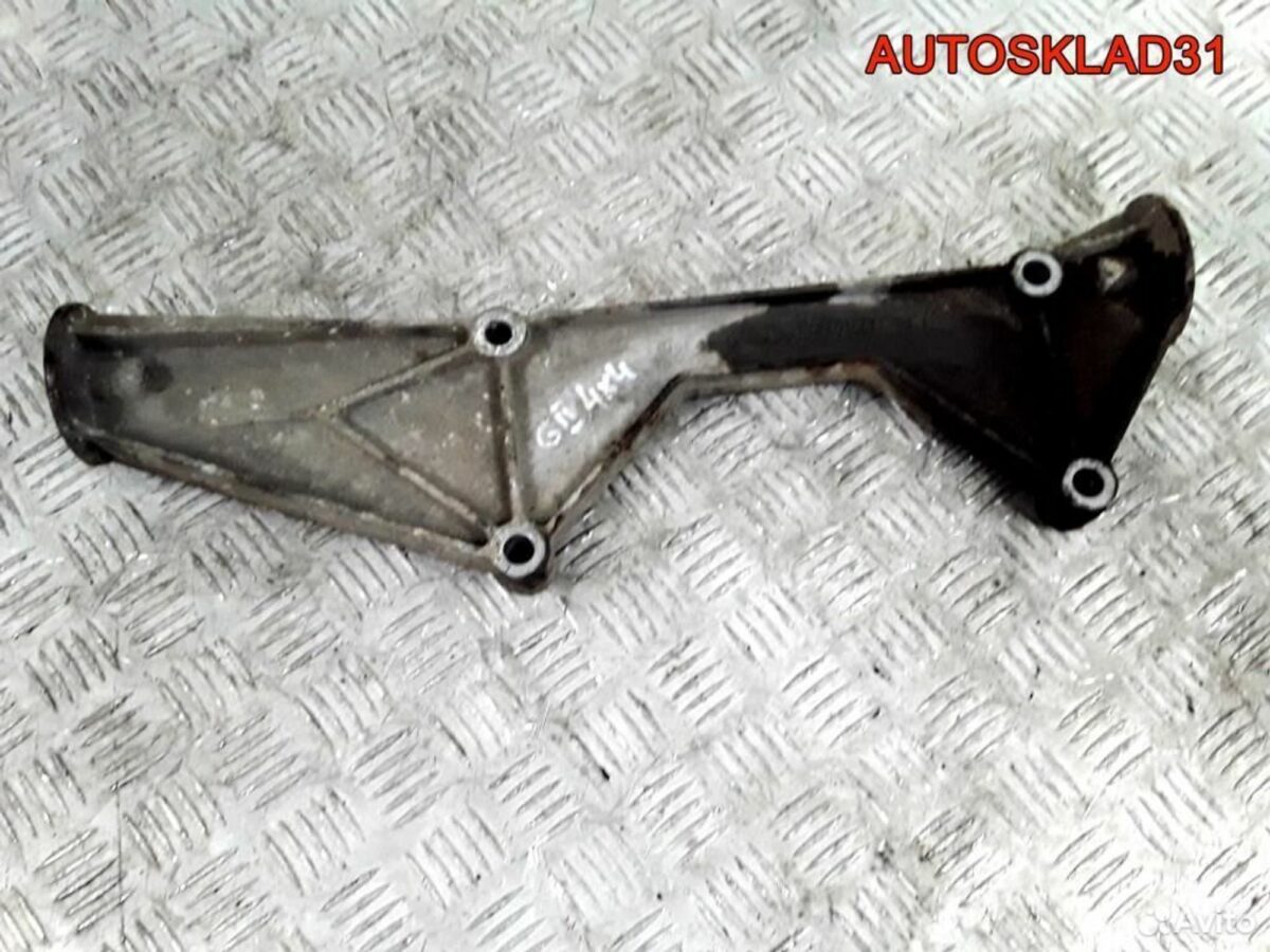 Кронштейн редуктора Фольксваген Гольф 4 1J0599287C - АвтоСклад31.рф - авторазборка контрактные б/у запчасти в г. Белгород