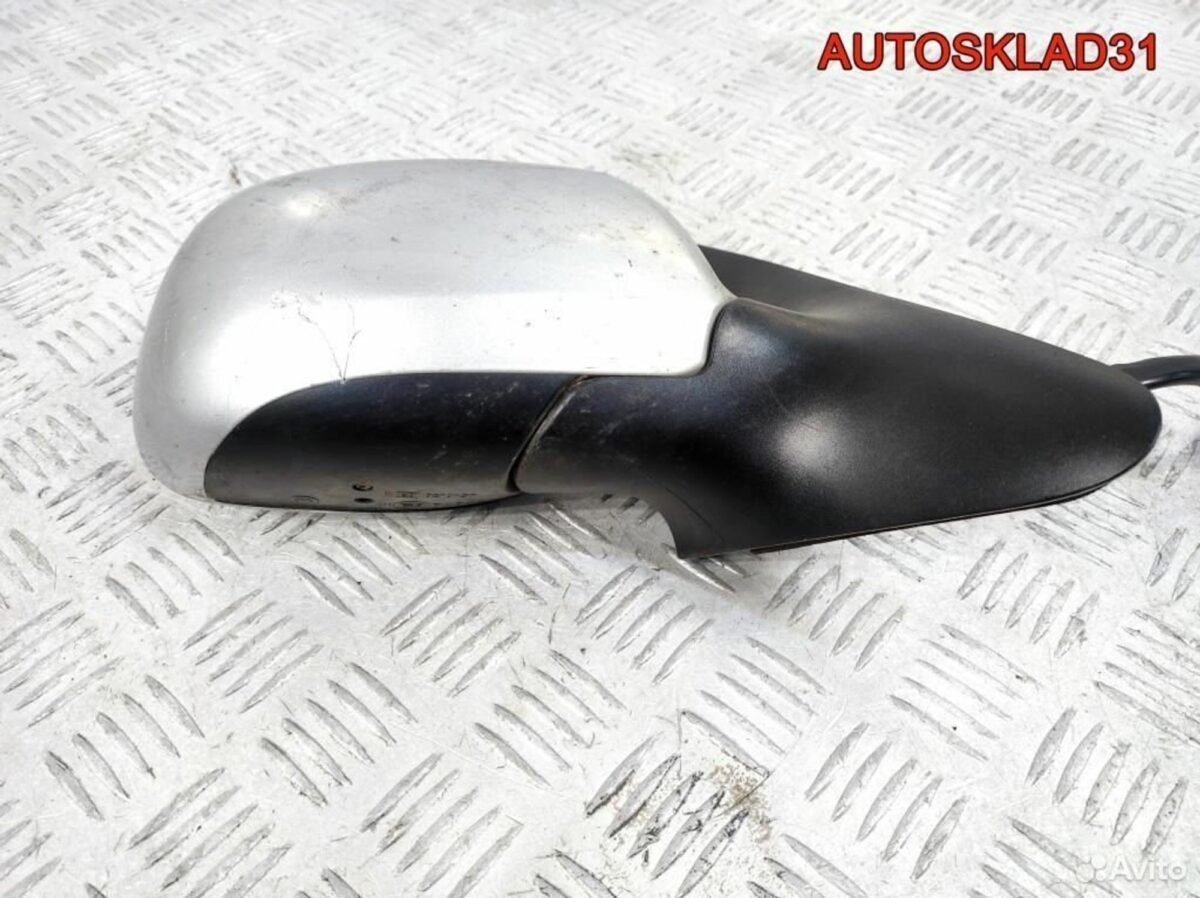 Зеркало правое Skoda Octavia A4 1U1857502C - АвтоСклад31.рф - авторазборка контрактные б/у запчасти в г. Белгород