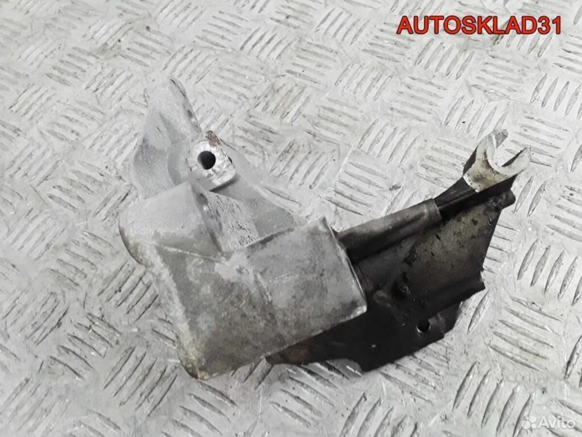 Кронштейн генератора Ford Mondeo 2 98BB10039AC - АвтоСклад31.рф - авторазборка контрактные б/у запчасти в г. Белгород