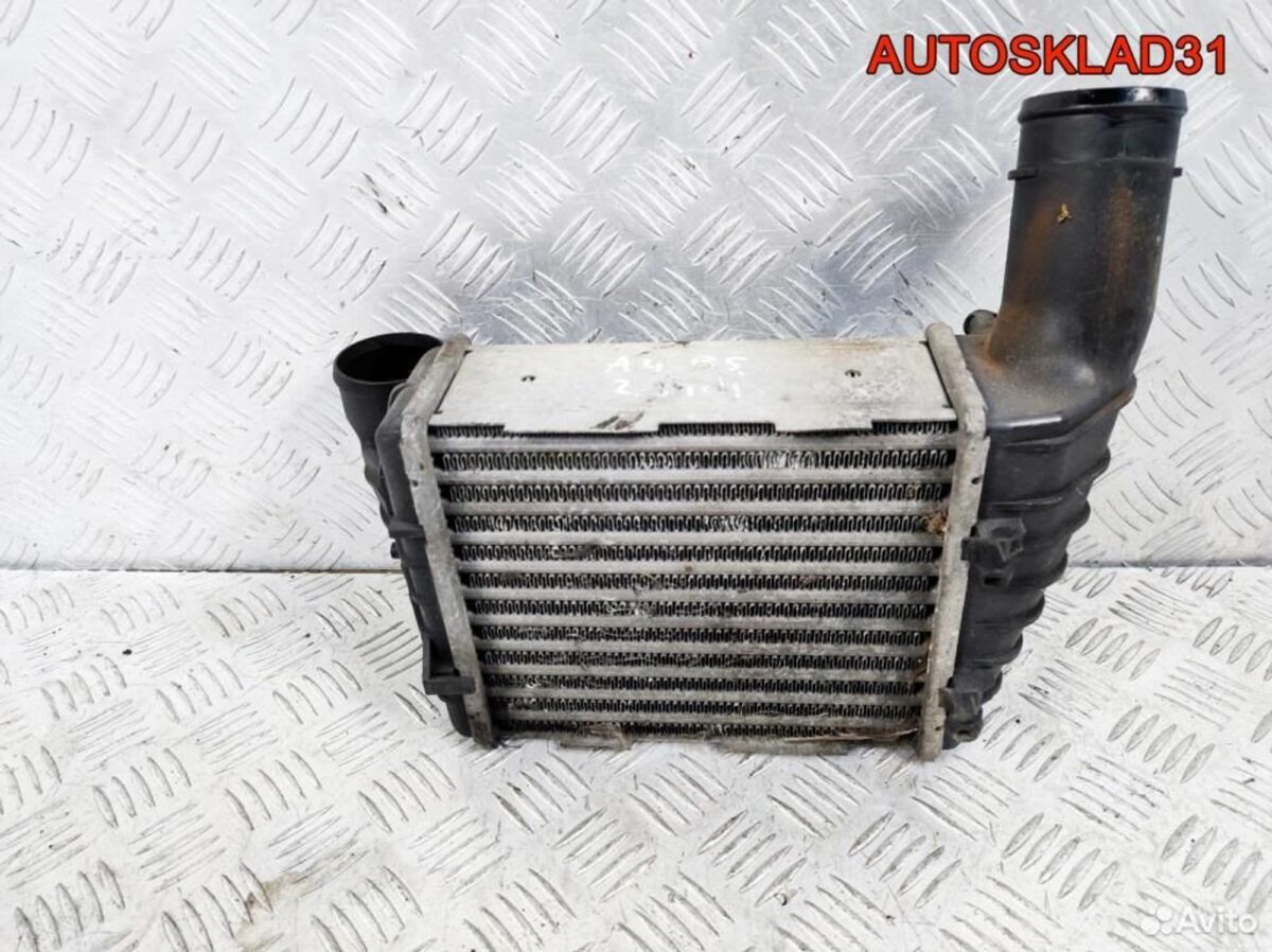 Интеркулер правый Audi A4 B5 2,5 TDI 059145806 - АвтоСклад31.рф - авторазборка контрактные б/у запчасти в г. Белгород