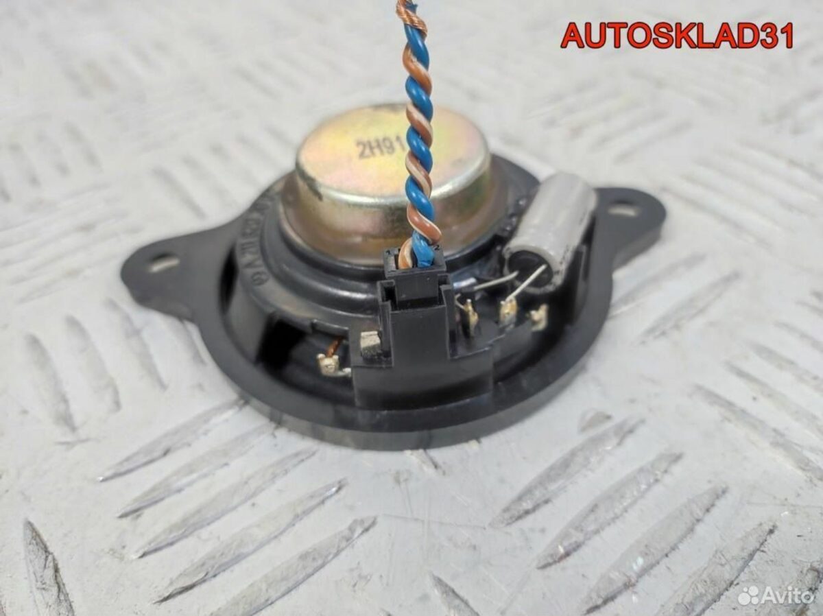 Динамик в торпедо Mercedes Benz W211 A2118203002 - АвтоСклад31.рф - авторазборка контрактные б/у запчасти в г. Белгород