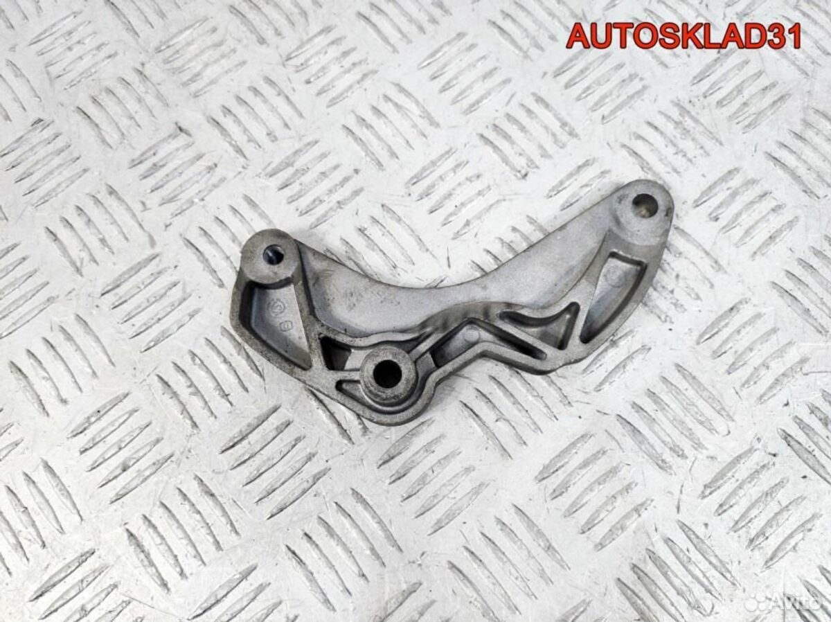 Кронштейн генератора BMW E39 M57D25 11282248561 - АвтоСклад31.рф - авторазборка контрактные б/у запчасти в г. Белгород