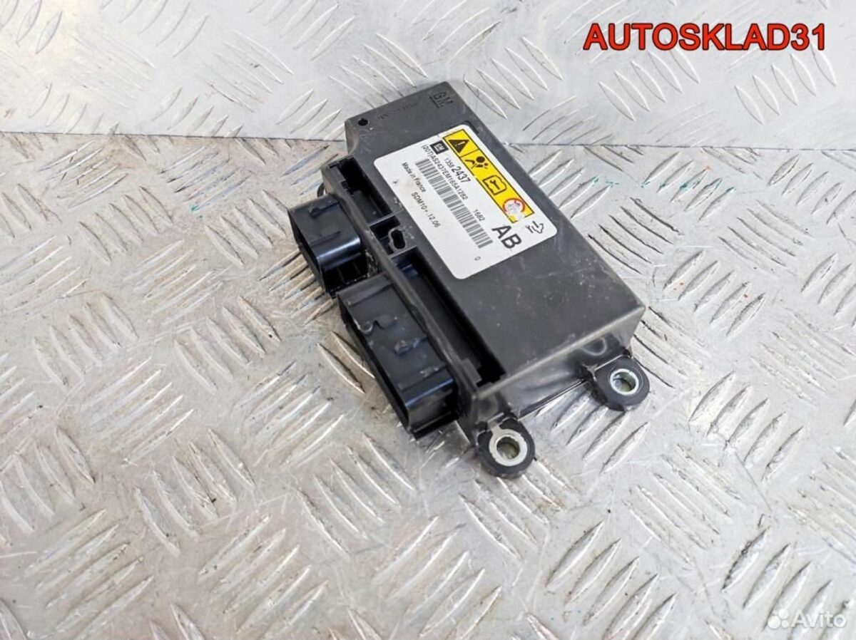 Блок управления AIR BAG Opel Astra J 13582437 - АвтоСклад31.рф - авторазборка контрактные б/у запчасти в г. Белгород