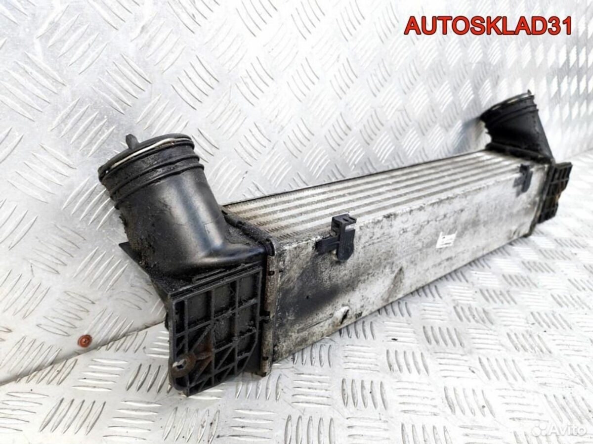 Интеркулер BMW E90/E91 2,0 N47D20C 17517798788 - АвтоСклад31.рф - авторазборка контрактные б/у запчасти в г. Белгород