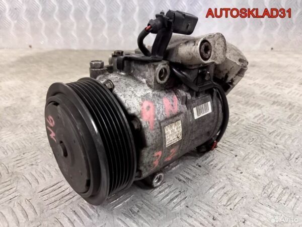 Кронштейн генератора VW Golf 4 06A903143H - АвтоСклад31.рф - авторазборка контрактные б/у запчасти в г. Белгород