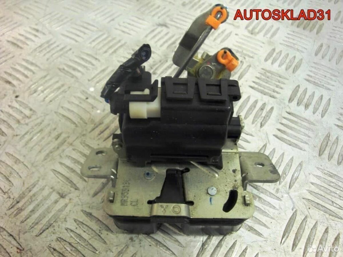 Замок багажника Mitsubishi Colt Z3 MR959190 - АвтоСклад31.рф - авторазборка контрактные б/у запчасти в г. Белгород