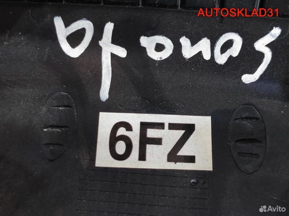 Накладка на кулису МКПП Hyundai Sonata 5 NF - АвтоСклад31.рф - авторазборка контрактные б/у запчасти в г. Белгород