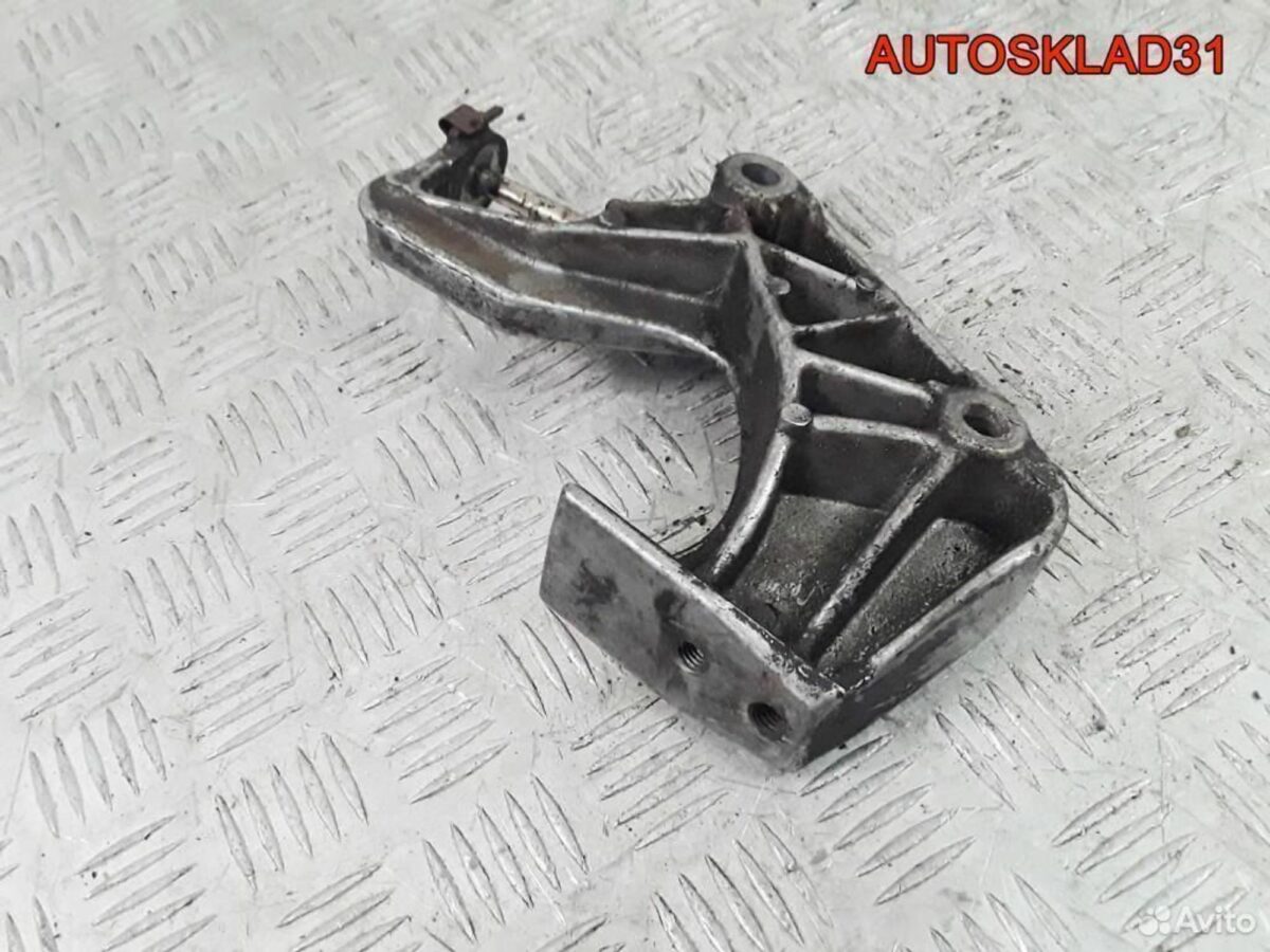 Кронштейн крепления КПП Opel Vectra B 90375211 - АвтоСклад31.рф - авторазборка контрактные б/у запчасти в г. Белгород
