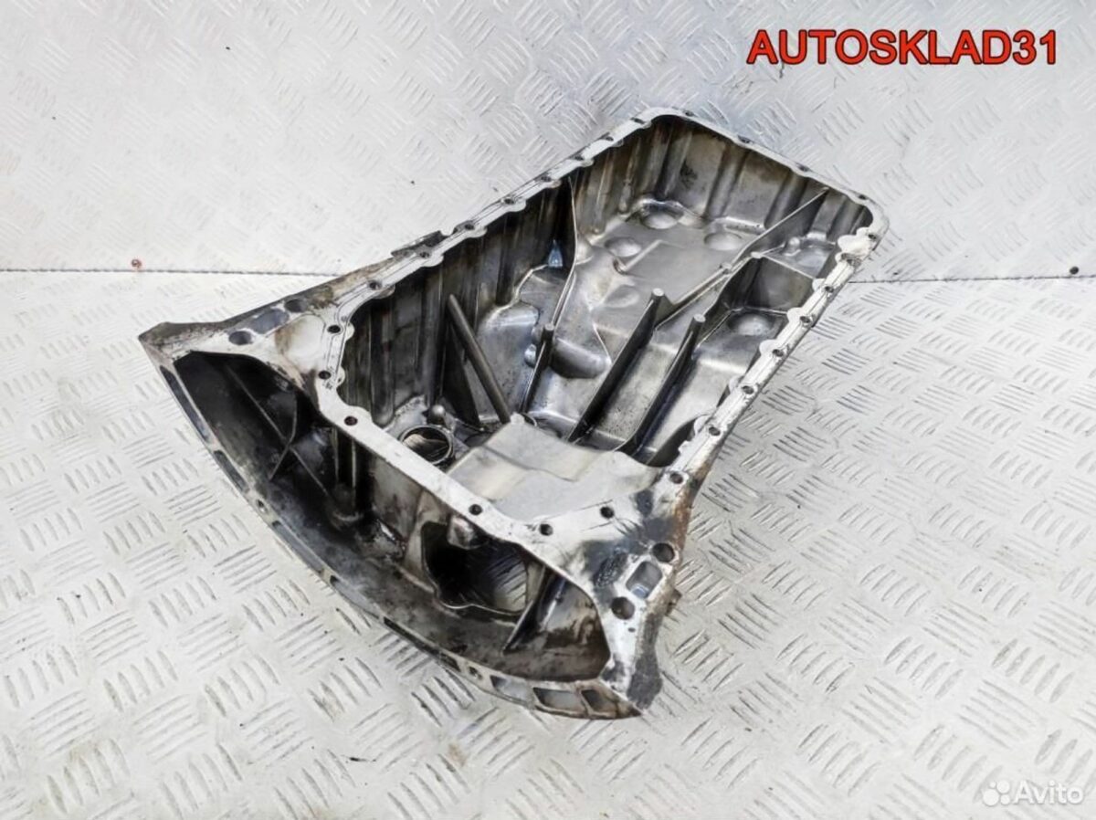 Поддон масляный двигателя Mercedes W203 6460141902 - АвтоСклад31.рф - авторазборка контрактные б/у запчасти в г. Белгород
