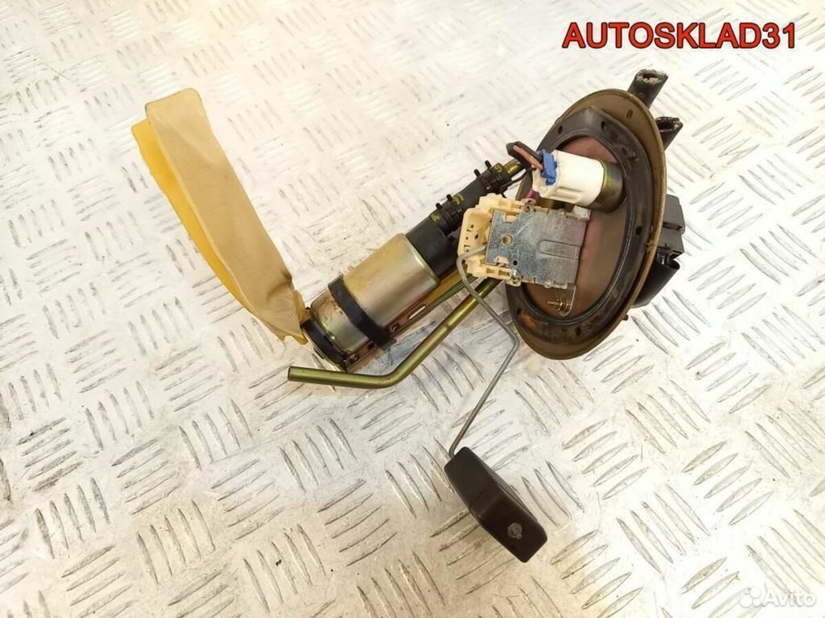 Насос топливный Mazda 323 BA 1,5 Z5 b6bf1335z - АвтоСклад31.рф - авторазборка контрактные б/у запчасти в г. Белгород