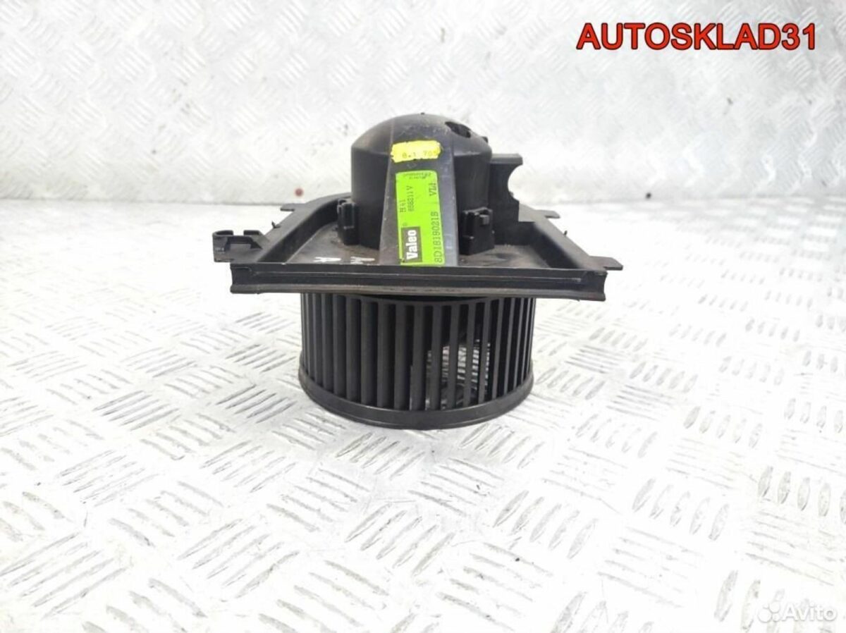 Моторчик отопителя Audi A4 B5 8D1819021B - АвтоСклад31.рф - авторазборка контрактные б/у запчасти в г. Белгород