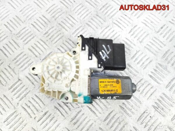 Моторчик стеклоподъемника VW Golf 5 1K959701E - АвтоСклад31.рф - авторазборка контрактные б/у запчасти в г. Белгород