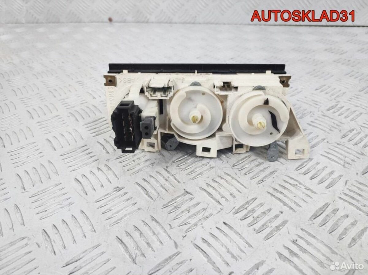 Переключатель отопителя Ford Galaxy 95NW18D451A - АвтоСклад31.рф - авторазборка контрактные б/у запчасти в г. Белгород