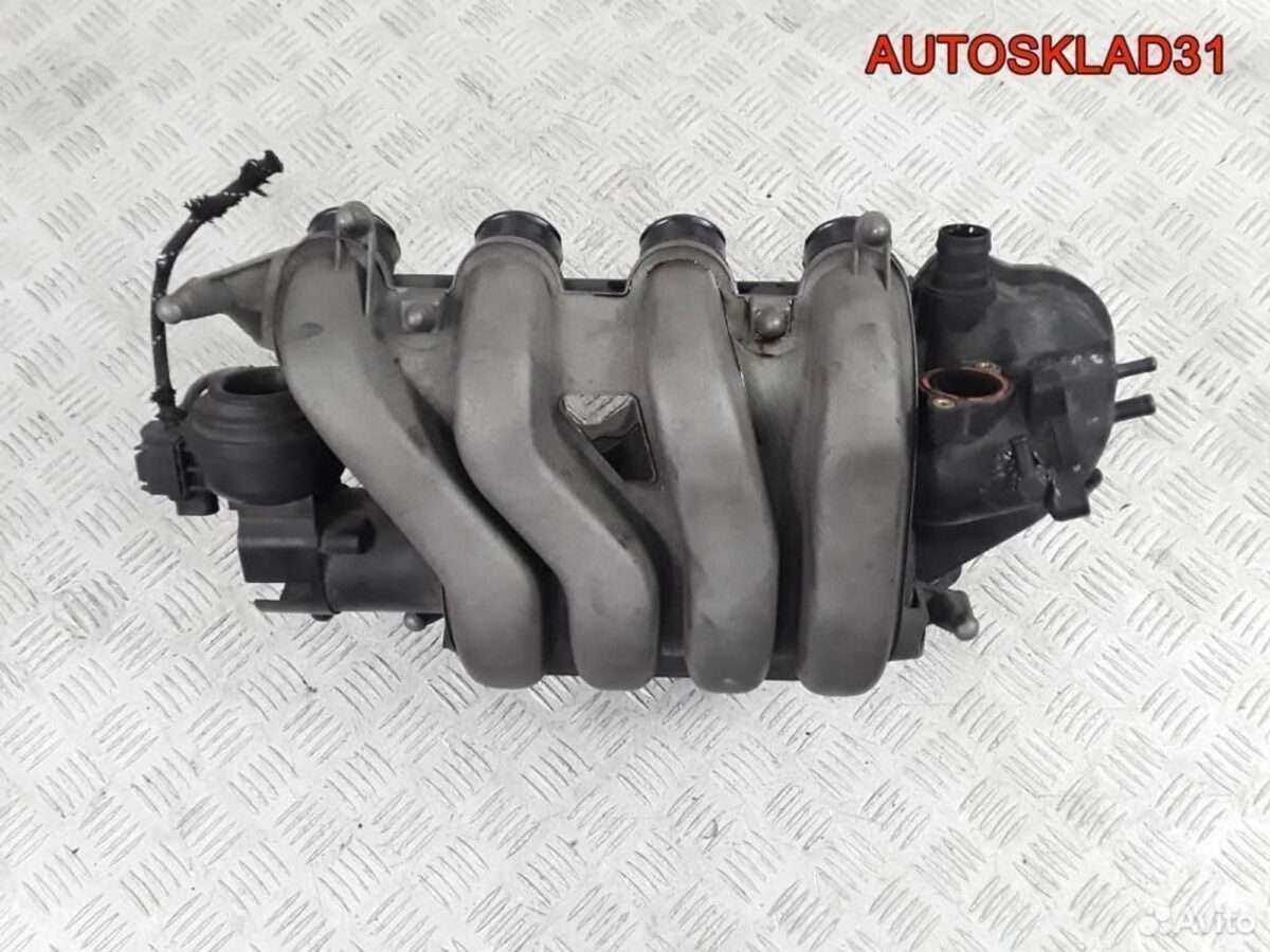 Коллектор впускной VW Passat B6 2.0 BLR 06F133210K - АвтоСклад31.рф - авторазборка контрактные б/у запчасти в г. Белгород