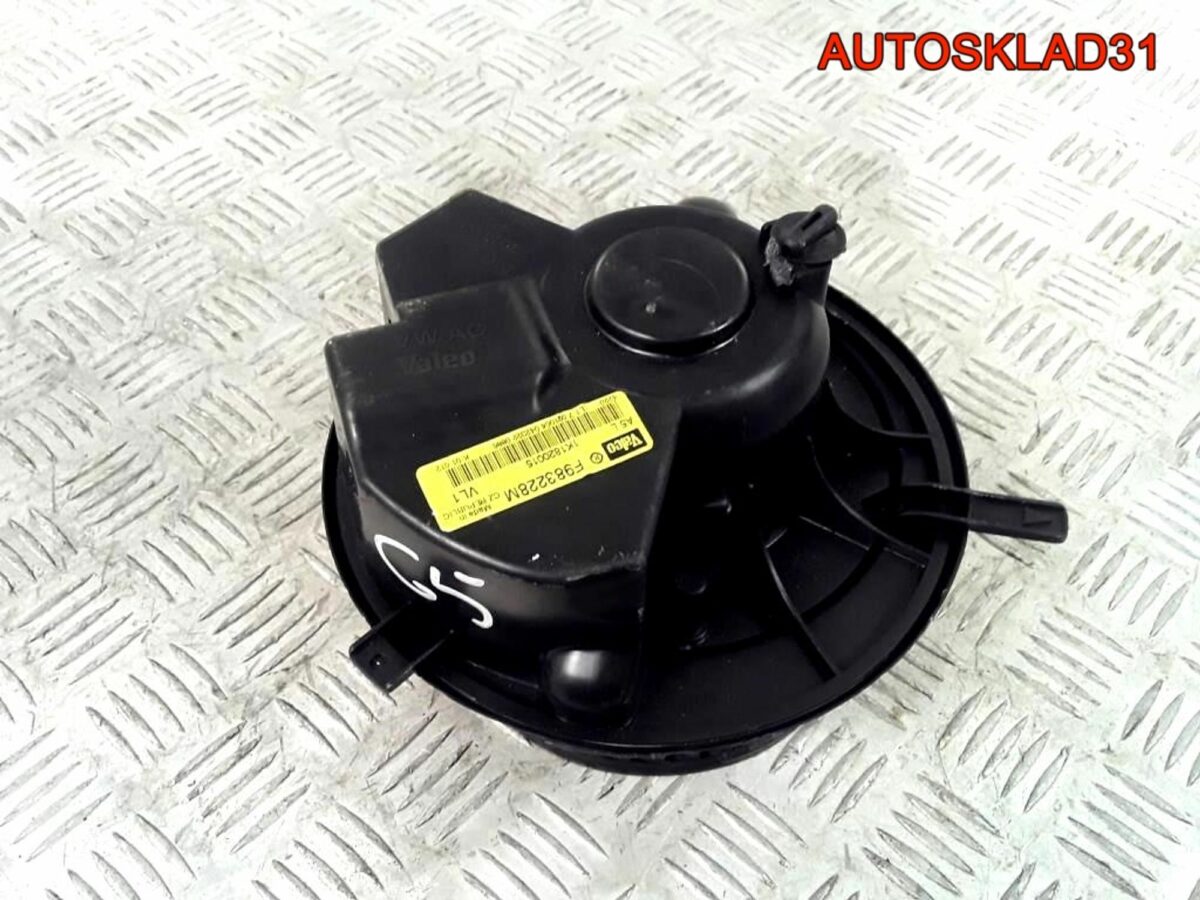 Моторчик отопителя Volkswagen Golf 5 1K1820015 - АвтоСклад31.рф - авторазборка контрактные б/у запчасти в г. Белгород