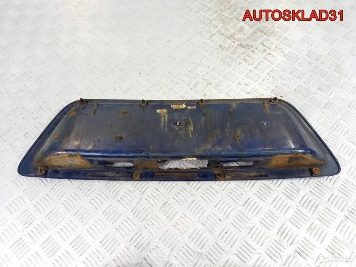 Накладка крышки багажника Mercedes W203 Универсал - АвтоСклад31.рф - авторазборка контрактные б/у запчасти в г. Белгород