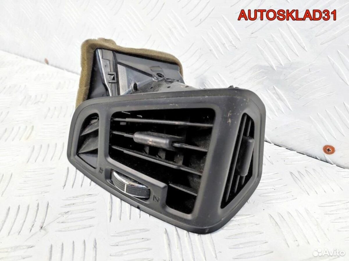 Дефлектор воздушный Ford C-MAX AM51R018B09BHW - АвтоСклад31.рф - авторазборка контрактные б/у запчасти в г. Белгород