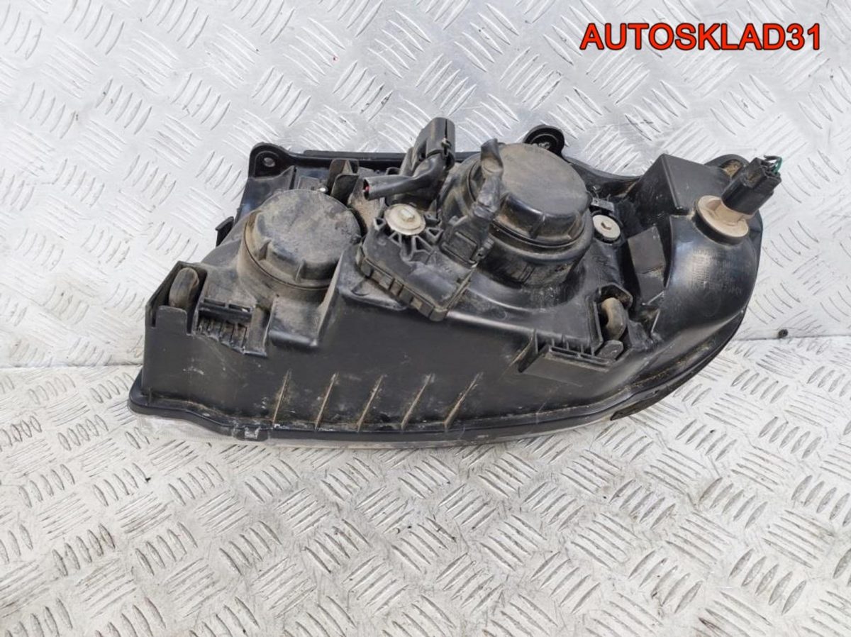 Фара правая Hyundai Matrix 9210217610 Рестайлинг - АвтоСклад31.рф - авторазборка контрактные б/у запчасти в г. Белгород