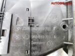 Дефлектор воздушный левый VW Golf 6 5K0819703K - АвтоСклад31.рф - авторазборка контрактные б/у запчасти в г. Белгород
