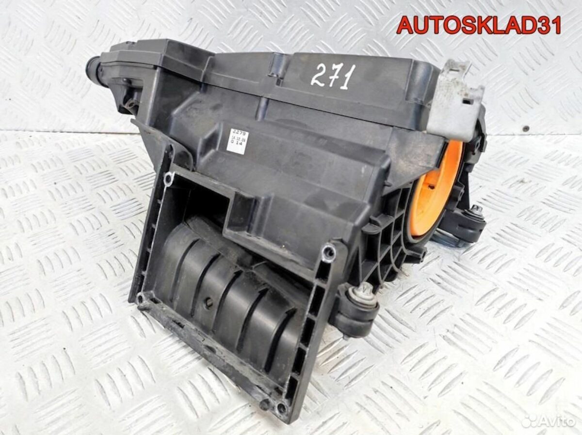 Корпус воздушного фильтра Mercedes W203 2710900901 - АвтоСклад31.рф - авторазборка контрактные б/у запчасти в г. Белгород