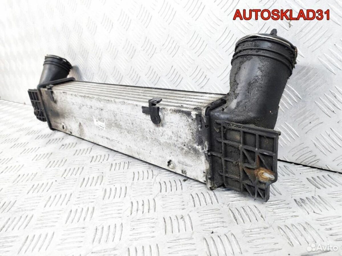 Интеркулер BMW E90/E91 2,0 N47D20C 17517798788 - АвтоСклад31.рф - авторазборка контрактные б/у запчасти в г. Белгород