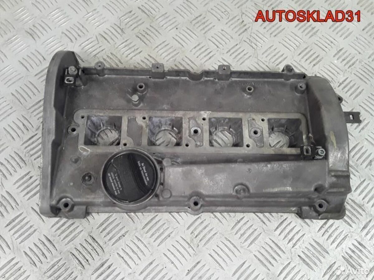 Крышка головки блока клапанная Audi A4 B5 AEB - АвтоСклад31.рф - авторазборка контрактные б/у запчасти в г. Белгород