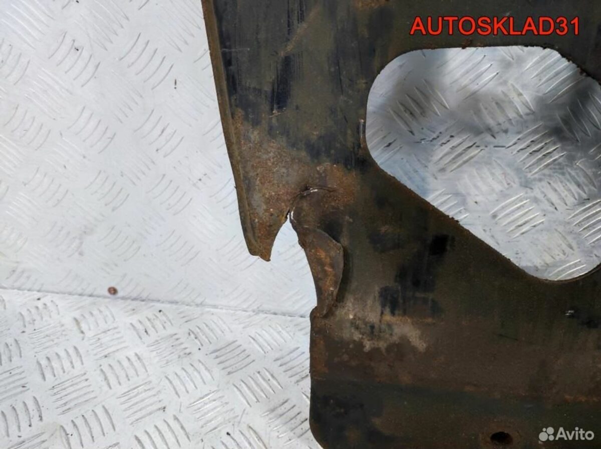 Защита двигателя Peugeot 206 - АвтоСклад31.рф - авторазборка контрактные б/у запчасти в г. Белгород