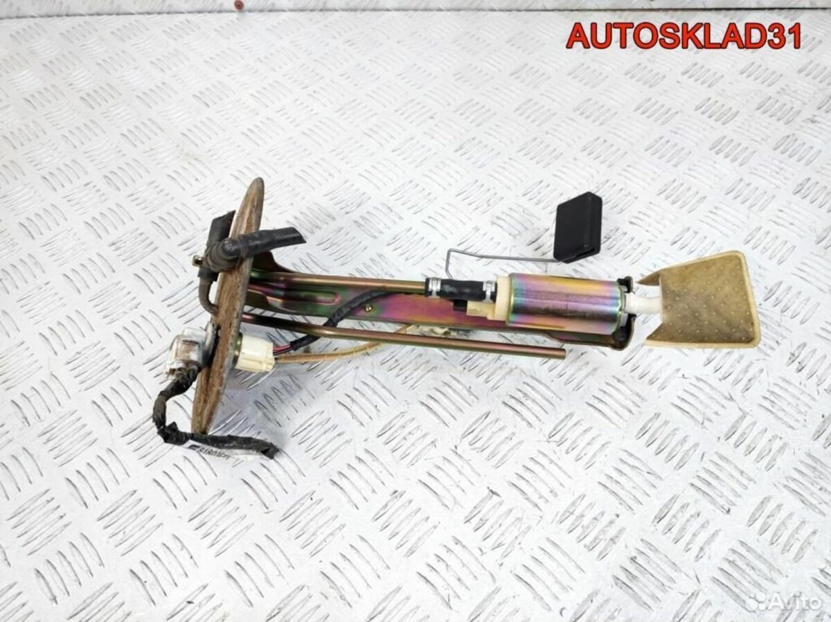 Насос топливный Subaru Impreza G11 42021FE030 - АвтоСклад31.рф - авторазборка контрактные б/у запчасти в г. Белгород