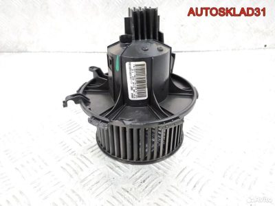 Моторчик печки Opel Zafira B 13214734 - АвтоСклад31.рф - авторазборка контрактные б/у запчасти в г. Белгород