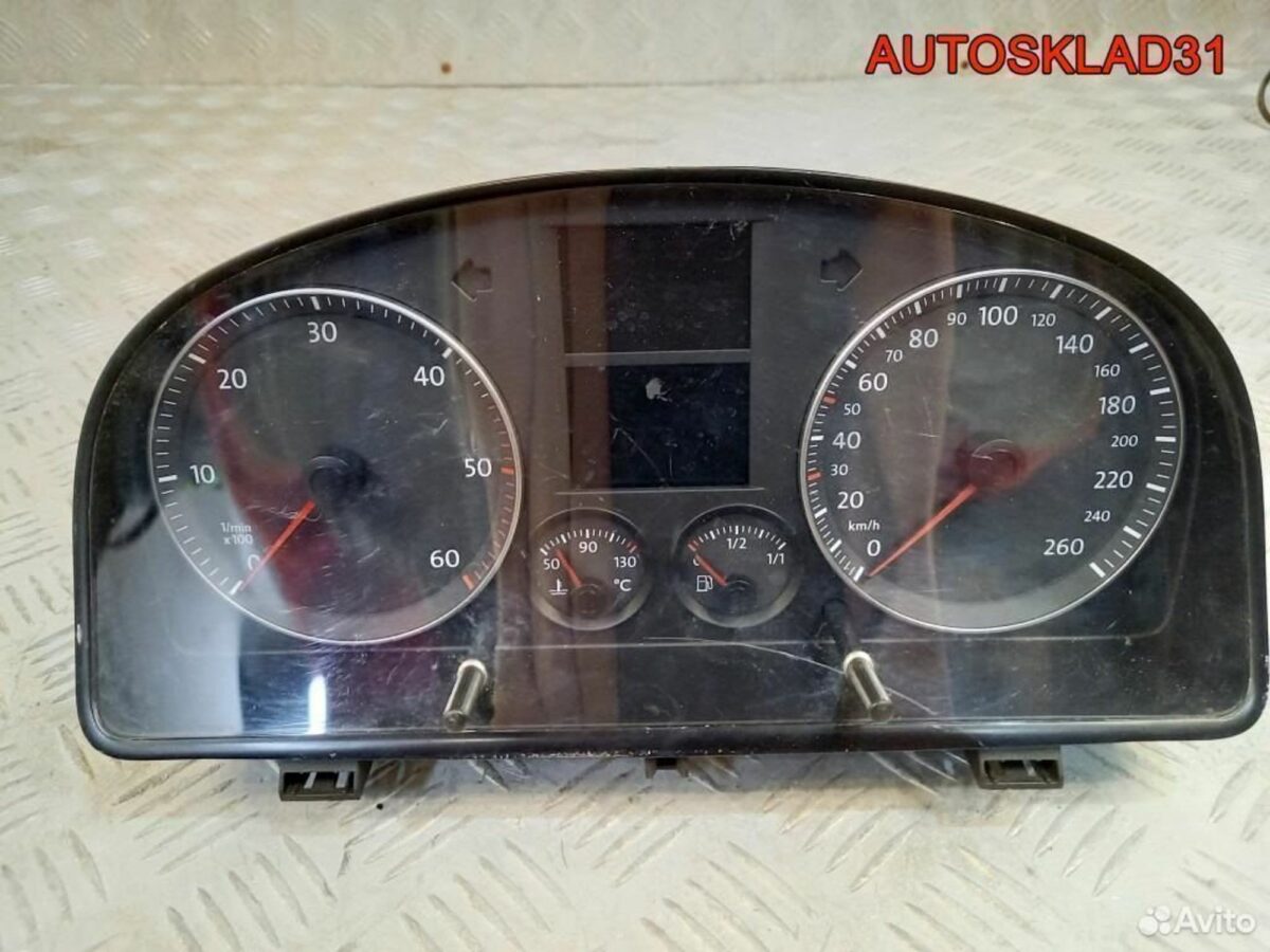 Панель приборов VW Touran 1T0920861A Дизель - АвтоСклад31.рф - авторазборка контрактные б/у запчасти в г. Белгород