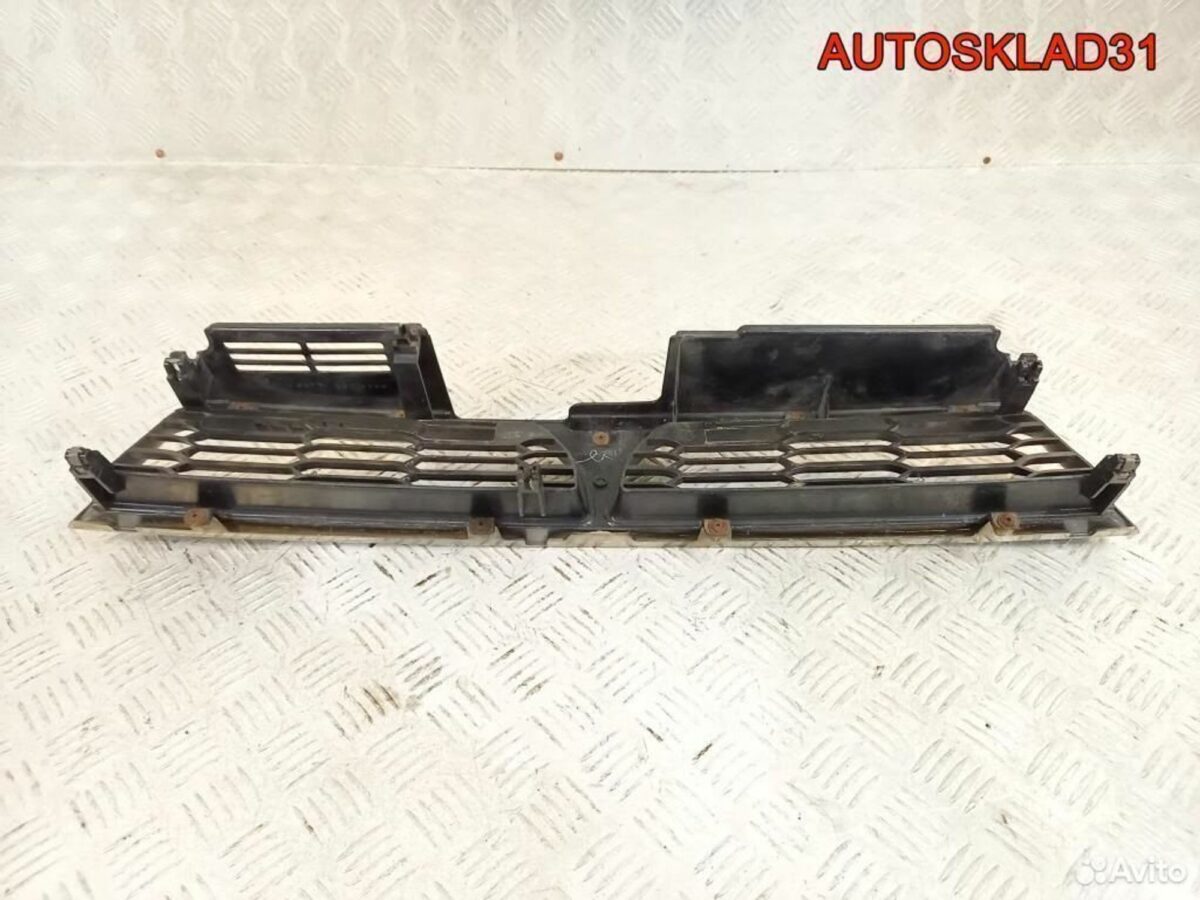 Решетка радиатора Mitsubishi Galant EA MR441120 - АвтоСклад31.рф - авторазборка контрактные б/у запчасти в г. Белгород