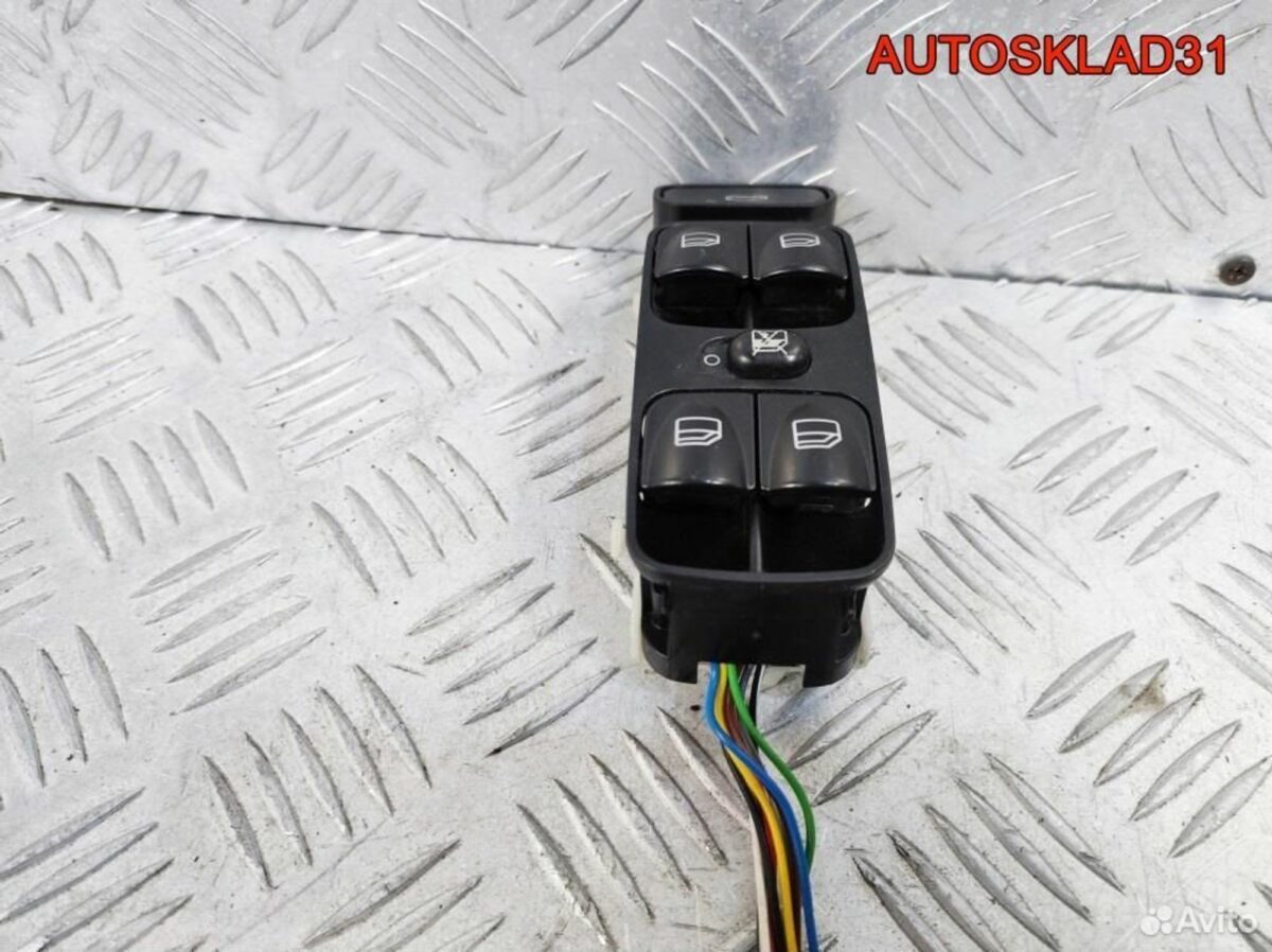 Блок стеклоподъёмников Mercedes W203 A2038210679 - АвтоСклад31.рф - авторазборка контрактные б/у запчасти в г. Белгород