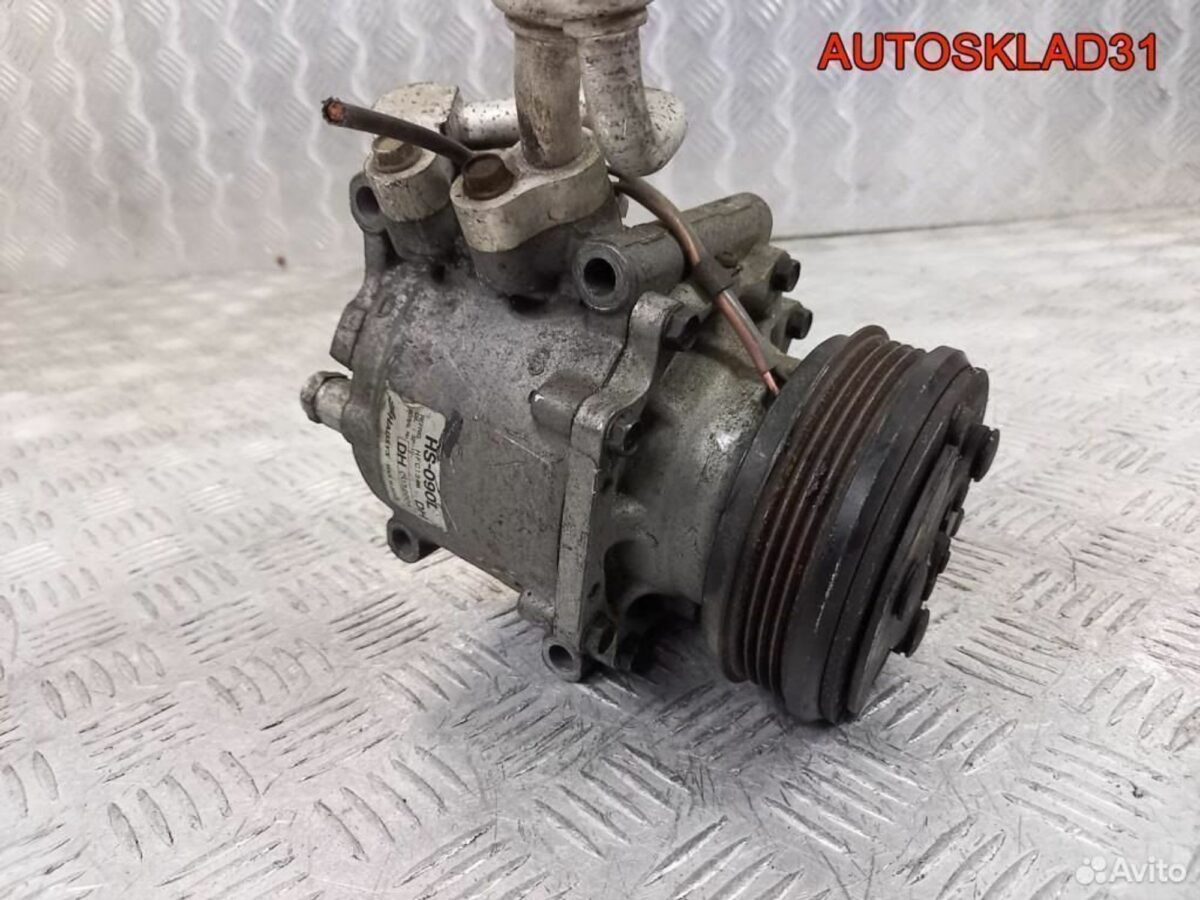 Компрессор кондиционера Honda Civic 38810PLC006 - АвтоСклад31.рф - авторазборка контрактные б/у запчасти в г. Белгород