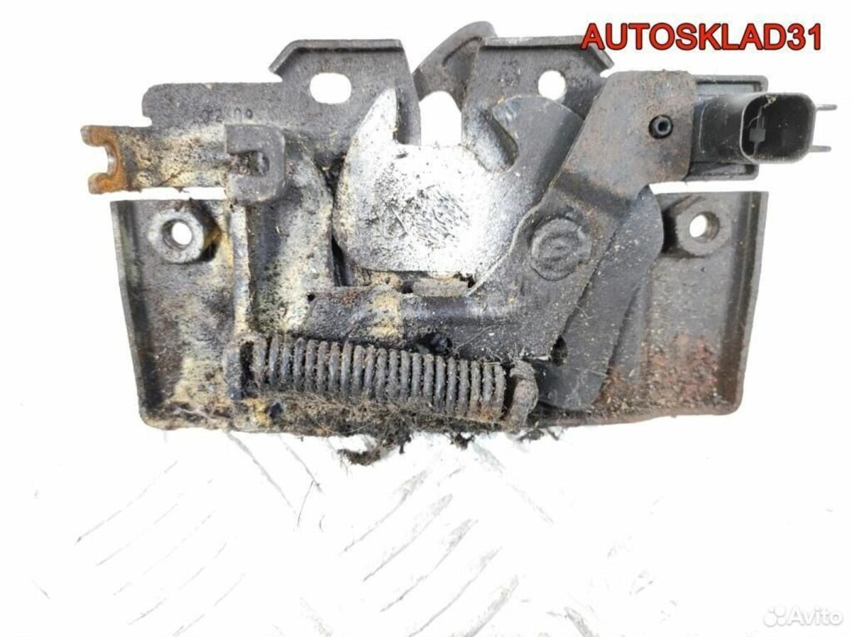 Замок капота Ford Fiesta Mk6 8a6a16700bd - АвтоСклад31.рф - авторазборка контрактные б/у запчасти в г. Белгород