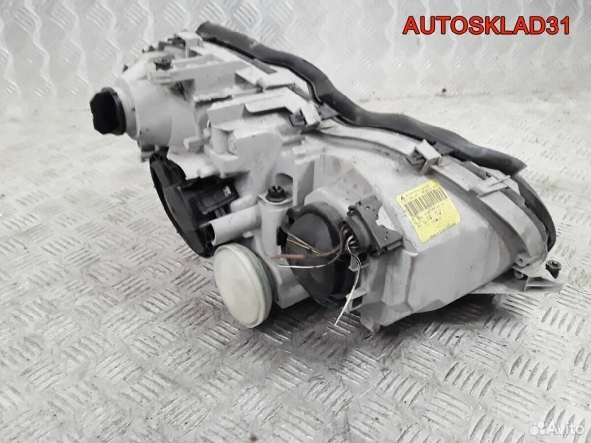 Фара левая Mercedes Benz W203 0301166201 - АвтоСклад31.рф - авторазборка контрактные б/у запчасти в г. Белгород