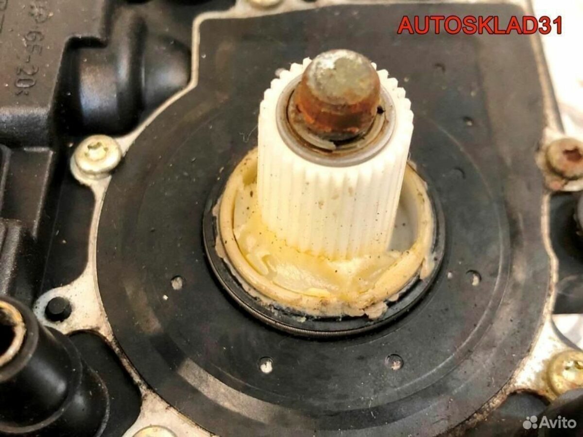 Моторчик стеклоподъемника Audi A6 C5 4B0959802E - АвтоСклад31.рф - авторазборка контрактные б/у запчасти в г. Белгород