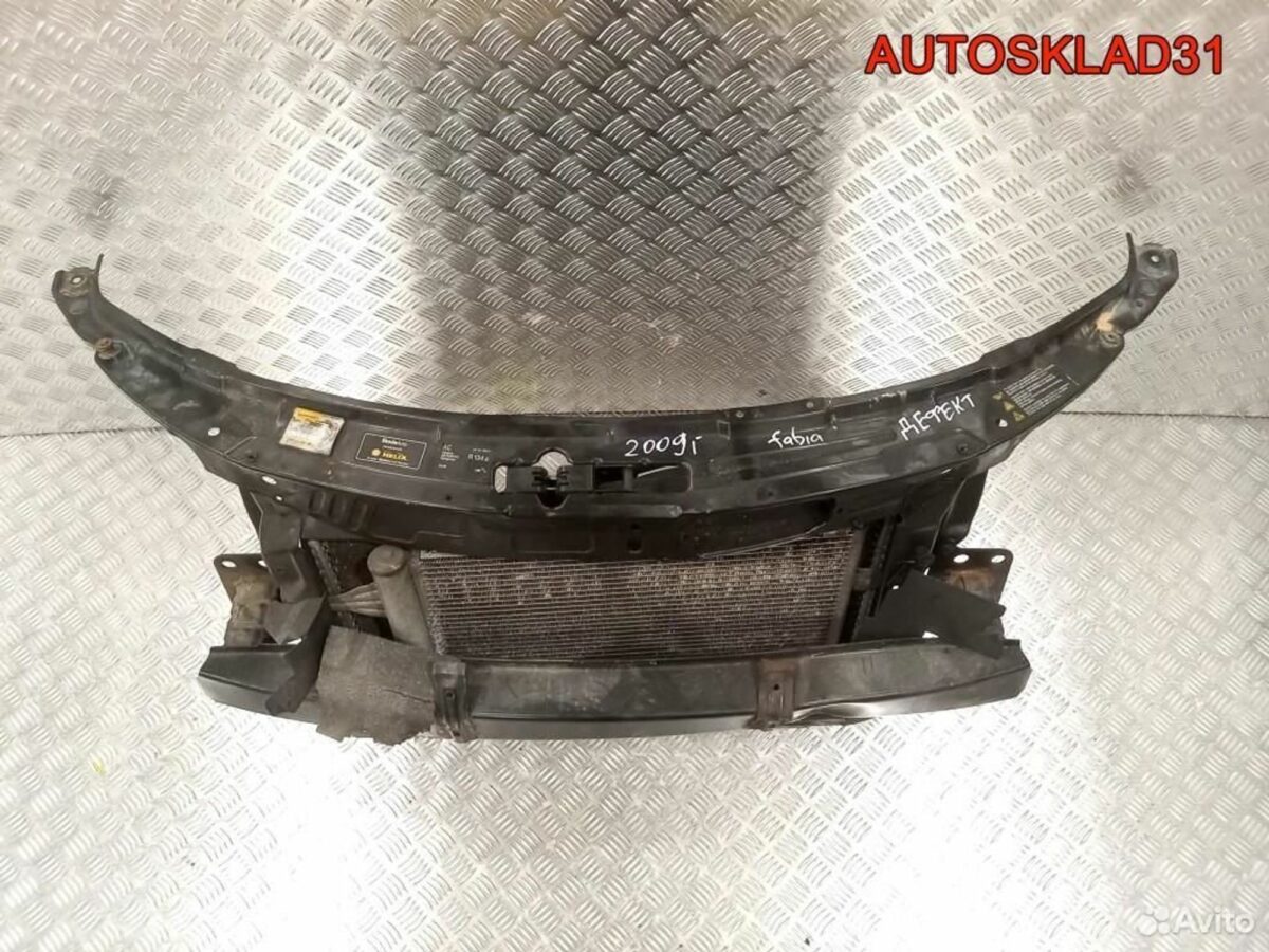 Панель передняя Дефект Skoda Fabia 6Q0121253R - АвтоСклад31.рф - авторазборка контрактные б/у запчасти в г. Белгород