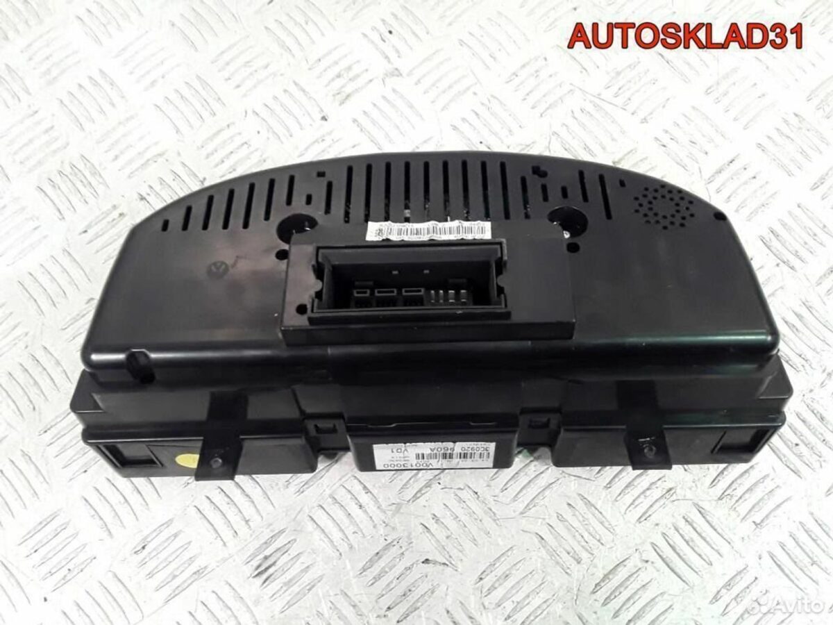Панель приборов Volkswagen Passat B6 3C0920960A - АвтоСклад31.рф - авторазборка контрактные б/у запчасти в г. Белгород