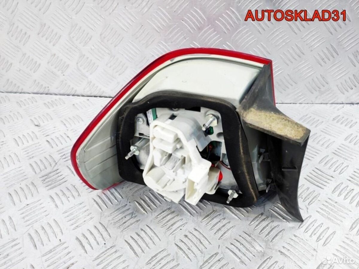 Фонарь задний наружный правый BMW E90 63217289426 - АвтоСклад31.рф - авторазборка контрактные б/у запчасти в г. Белгород